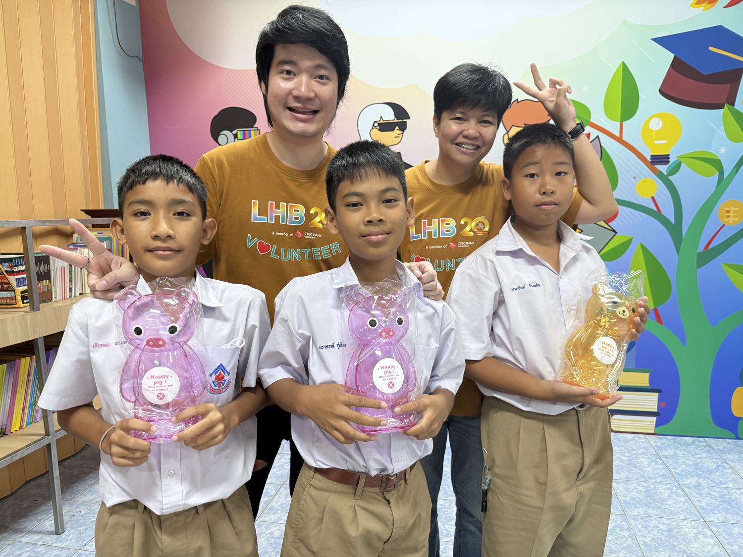 watmaipadungkhet-school-03.JPG