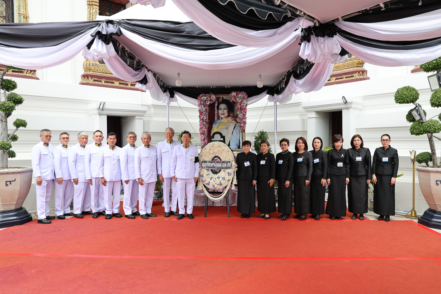 pic-02.JPG